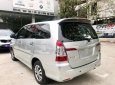 Toyota Innova E 2016 - Bán ô tô Toyota Innova 2.0E 2016, màu bạc, hỗ trợ trả góp 70% giá trị xe, LH 0966988860