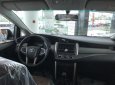 Toyota Innova  2.0E 2018 - Toyota Innova 2.0E 2018, màu nâu đồng giao ngay, khuyến mãi hấp dẫn