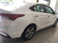 Hyundai Accent 2018 - Hyundai Accent AT, màu trắng, xe giao ngay trước tết, giá KM kèm quà tặng hấp dẫn, hỗ trợ vay lãi suất ưu đãi. LH: 0903175312