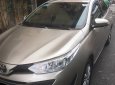 Toyota Vios 1.5AT 2018 - Bán xe Toyota Vios 2018, số tự động, màu vàng cát phom mới