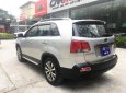 Kia Sorento 2015 - Bán xe Kia Sorento 2.4MT 2015, màu bạc, giá 730tr, LH 0966988860