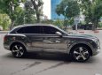 Bentley Bentayga First Edition 2016 - Bentley Bentayga First Edition, model 2016, màu bạc, nhập khẩu nguyên chiếc