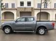 Nissan Navara E 2.5MT 2017 - Gia đình bán Nissan Navara E 2017, màu xám, nhập khẩu, mới 99%