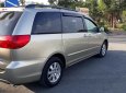 Toyota Sienna LE 2007 - Cần bán lại xe Toyota Sienna LE năm sản xuất 2007, màu vàng, xe nhập còn mới