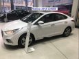 Hyundai Accent  AT 2018 - Bán xe Hyundai Accent AT sản xuất 2018, màu trắng, giá tốt