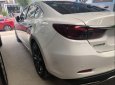 Mazda 6 2.0 Facelift 2017 - Bán xe Mazda 6 2.0 Facelift năm sản xuất 2017, màu trắng