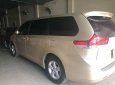 Toyota Sienna 2.4 2010 - Cần bán lại xe Toyota Sienna sản xuất 2010, màu vàng, xe nhập chính chủ