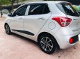 Hyundai Grand i10 2017 - Cần bán xe I10 Hatbach phom mới, sx 2017, số tự động, màu bạc full