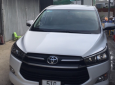 Toyota Innova 2.0 E 2017 - Cần bán xe Toyota Innova đời 2017 màu trắng, 709 triệu