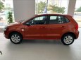 Volkswagen Polo 2018 - Bán polo Hatchback 2018 màu cam, giá 670tr, LH 0921133889