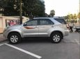 Toyota Fortuner G 2010 - Bán ô tô Toyota Fortuner G 2010, màu bạc, 605 triệu