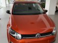 Volkswagen Polo 2018 - Bán polo Hatchback 2018 màu cam, giá 670tr, LH 0921133889