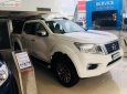 Nissan Navara VL 2.5 AT 4WD 2018 - Bán xe Nissan Navara VL 2.5 AT 4WD năm 2018, màu trắng, nhập khẩu