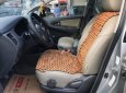 Toyota Innova 2.0E 2013 - Cần bán xe Toyota Innova 2.0E 2013, màu bạc số sàn, 548 triệu