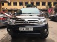 Toyota Fortuner 2.7AT 2010 - Bán xe Fortuner 2010 máy xăng auto 4x4, màu đen