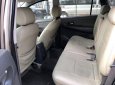 Toyota Innova 2.0E 2013 - Bán xe Toyota Innova đời 2013 màu xám (ghi), giá tốt