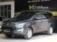 Toyota Innova E 2.0MT 2017 - Bán ô tô Toyota Innova E 2.0MT đời 2017, màu xám, giá tốt