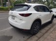 Mazda CX 5 2018 - Cần bán gấp Mazda CX 5 sản xuất 2018, màu trắng số tự động