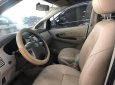 Toyota Innova E 2015 - Bán xe Toyota Innova E sản xuất 2015, màu bạc