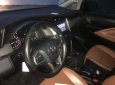 Toyota Innova MT 2017 - Cần bán xe Innova đời 2017, số sàn, màu đồng ánh kim