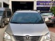 Toyota Innova E 2013 - Bán Toyota Innova 2.0E sản xuất 2013, xe chính hãng bán có bảo hành.