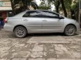 Toyota Vios   MT 2013 - Cần bán gấp Toyota Vios MT năm 2013, màu bạc, một chủ mua mới từ đầu