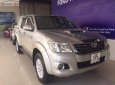 Toyota Hilux 3.0L MT 4x4 2013 - Bán xe Toyota Hilux 3.0L đời 2013, màu bạc