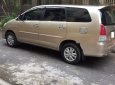 Toyota Innova 2.0G 2012 - Cần bán Toyota Innova 2.0G 2012, màu vàng, xe gia đình