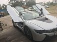 BMW i8   2014 - Cần bán lại xe BMW i8 sản xuất 2014, màu trắng, xe không lỗi lầm, đâm đụng, ngập nước