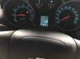 Chevrolet Cruze LT 1.6L 2017 - Bán xe Chevrolet Cruze LT 1.6L đời 2017, màu trắng mới chạy 16000km 