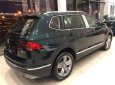 Volkswagen Tiguan 2018 - [ Xe Đức] gầm cao 7 chỗ【Tiguan 2.0 Turbo】dáng đẹp, lái êm, vay 90%, lãi thấp【4,99%】bảo dưỡng thấp 2triệu/lần - giao ngay