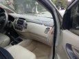 Toyota Innova 2.0E 2015 - Cần bán lại xe Toyota Innova 2.0E đời 2015, màu bạc, 545tr