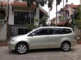 Nissan Grand livina 1.8MT 2011 - Bán xe Nissan Grand livina 1.8MT sản xuất 2011, màu bạc, chính chủ