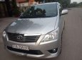 Toyota Innova MT 2012 - Cần bán Toyota Innova MT sản xuất 2012, màu bạc, xe đẹp