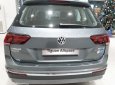 Volkswagen Tiguan 2018 - [ Xe Đức] gầm cao 7 chỗ【Tiguan 2.0 turbo】dáng đẹp, lái êm, vay 90%, lãi thấp chỉ【4,99%】bảo dưỡng thấp 2triệu/lần - đủ mà