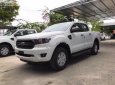 Ford Ranger XLS 2.2L 4x2 AT 2019 - Bán xe Ford Ranger XLS 2.2L 4x2 AT đời 2019, màu trắng, xe nhập