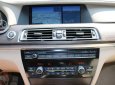 BMW 7 Series 750Li 2011 - Cần bán xe BMW 750Li 2011 màu vàng kim