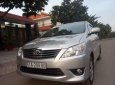 Toyota Innova MT 2012 - Cần bán Toyota Innova MT sản xuất 2012, màu bạc, xe đẹp