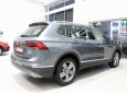 Volkswagen Tiguan 2018 - [ Xe Đức] gầm cao 7 chỗ【Tiguan 2.0 turbo】dáng đẹp, lái êm, vay 90%, lãi thấp chỉ【4,99%】bảo dưỡng thấp 2triệu/lần - đủ mà