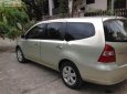 Nissan Grand livina 1.8MT 2011 - Bán xe Nissan Grand livina 1.8MT sản xuất 2011, màu bạc, chính chủ