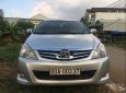 Toyota Innova V 2011 - Bán ô tô Toyota Innova V đời 2011, màu bạc còn mới