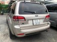 Ford Escape XLS 2.3L 4x2 AT 2009 - Cần bán gấp Ford Escape XLS 2.3L 4x2 AT năm sản xuất 2009, màu hồng 