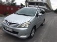 Toyota Innova G 2010 - Bán Toyota Innova 2.0G MT 2010, màu bạc, 390tr