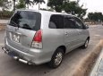 Toyota Innova G 2010 - Bán Toyota Innova 2.0G MT 2010, màu bạc, 390tr