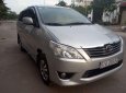 Toyota Innova MT 2012 - Cần bán Toyota Innova MT sản xuất 2012, màu bạc, xe đẹp