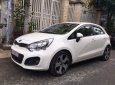 Kia Rio    2014 - Cần bán gấp Kia Rio năm 2014, màu trắng, xe gia đinh sử dụng