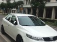 Kia Forte   1.6 MT  2010 - Bán ô tô Kia Forte 1.6 MT sản xuất năm 2010, màu trắng, giá 320tr