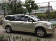 Nissan Grand livina 1.8MT 2011 - Bán xe Nissan Grand livina 1.8MT sản xuất 2011, màu bạc, chính chủ