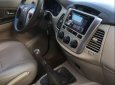 Toyota Innova    2.0E  2014 - Xe Toyota Innova 2.0E đời 2014, màu bạc, giá tốt