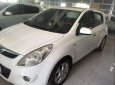 Hyundai i20 2010 - Bán Hyundai i20 năm 2010, màu trắng, nhập khẩu xe gia đình giá cạnh tranh